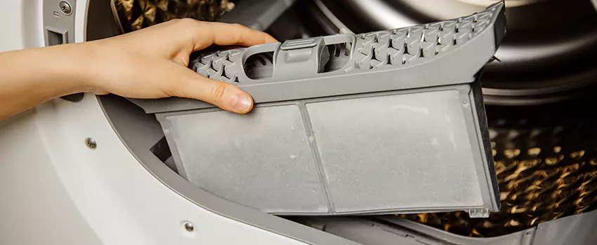 Signs Of A Clogged Dryer Lint Trap in Goldsboro, North Carolina